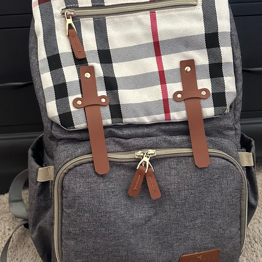 Espidoo Diaper Bag Stylish Gray Backpack with Tan Accents - Picture 10 of 10